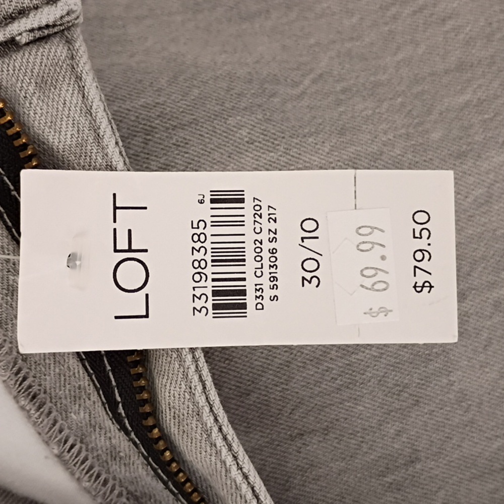 Gray Women's Loft Kick Crop Jeans, New With Tag - Picture 10 of 10